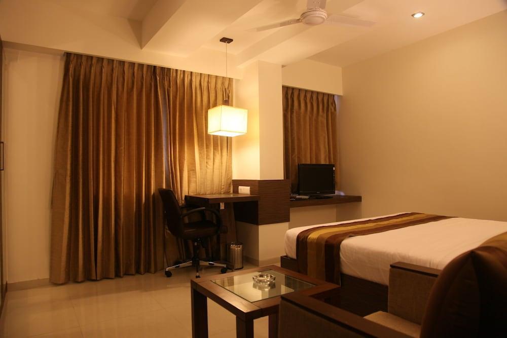 Le Grande Residency -Unmarried Couples Are Not Allowed Ahmedabad Exterior foto