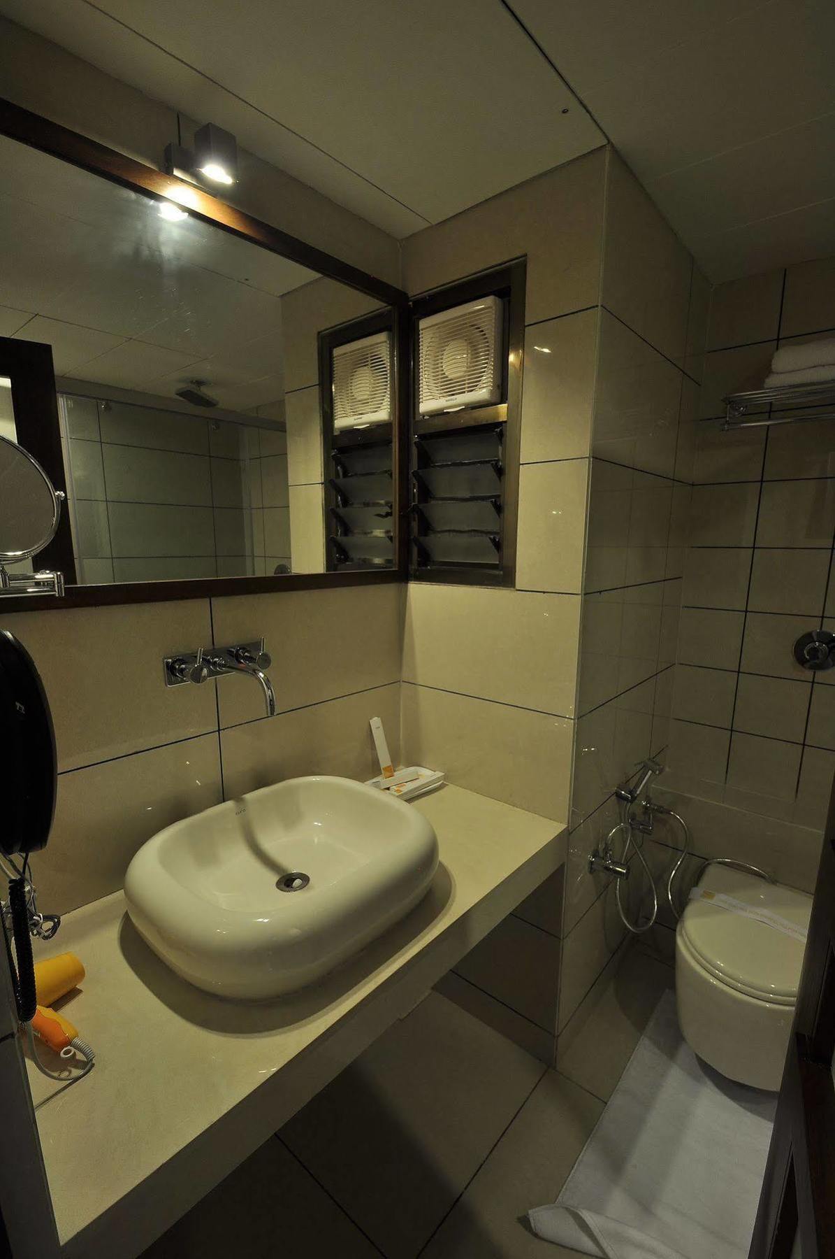 Le Grande Residency -Unmarried Couples Are Not Allowed Ahmedabad Exterior foto